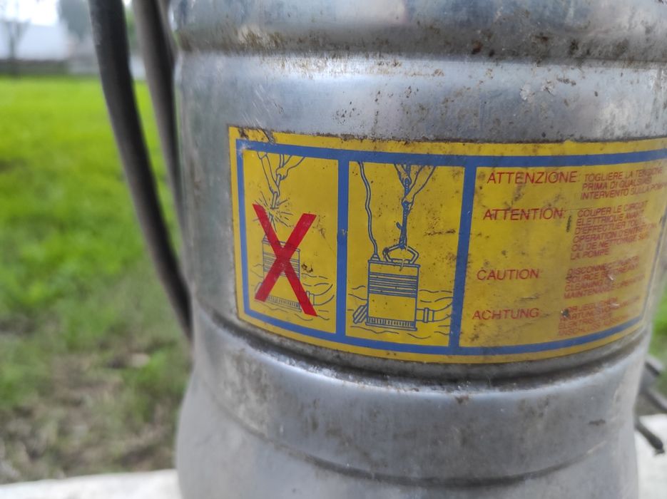 Bomba submersível em inox