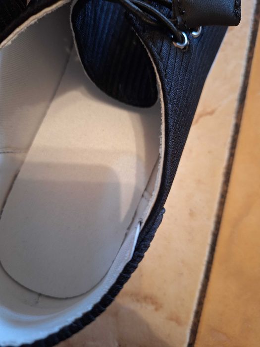 Trampki czarne rozm.42 jak nowe