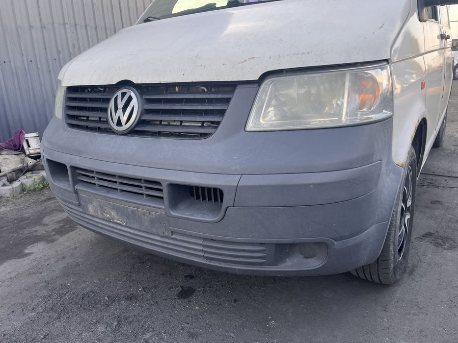 Vw T5 Transporter 03-09r zderzak przód