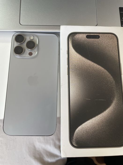 Iphone 15 pro max 256gb