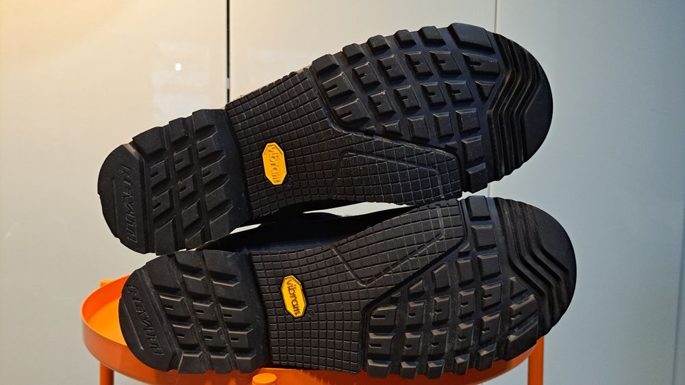 BButy REV'IT! Discovery GTX  39