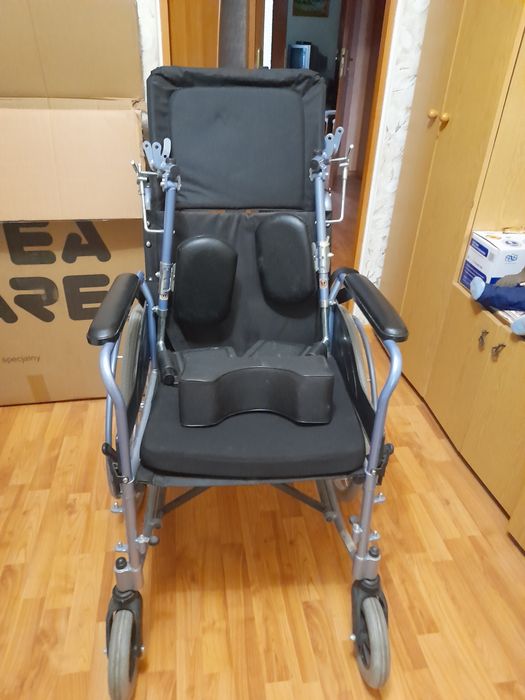 Коляска інвалідна