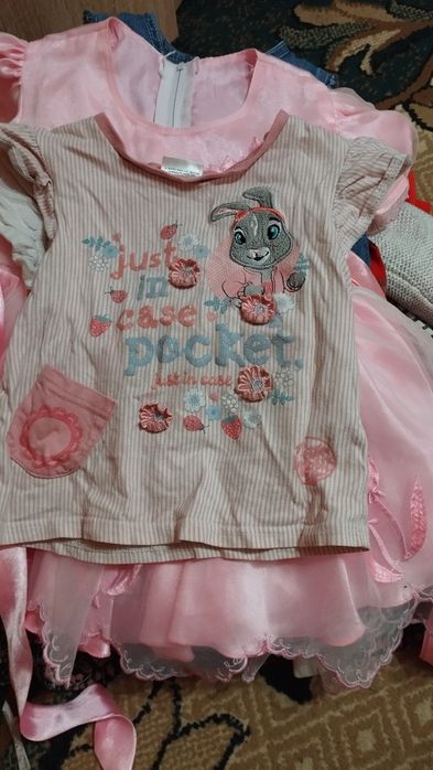 БЕЗКОШТОВНО речі на дівчинку