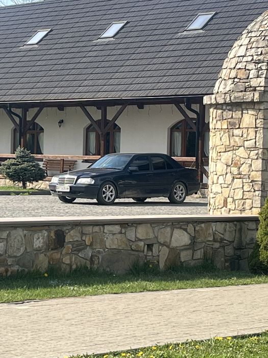 Мерседес в202 1.8газ/бензин