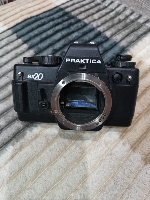 Продам тушку фотоапарата плівочного