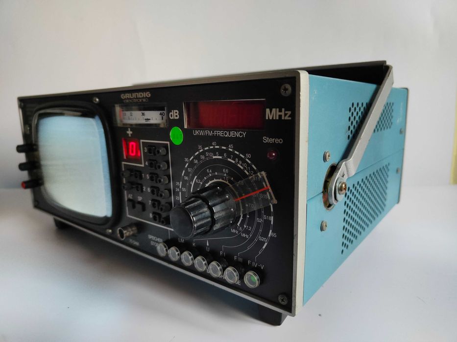 Grundig Antennenmess Empfänger ME 80 miernik antenowy vintage