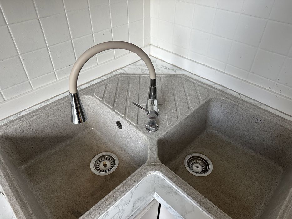 Zlew zlewozmywak narożny dwukomorowy Schock zlew granitowy szary