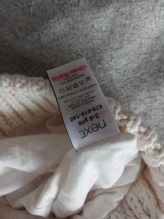 Sprzedam zestaw czapka+rękawiczki