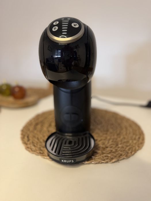 Máquina De Café Krups Nescafé Dolce Gusto  Preto