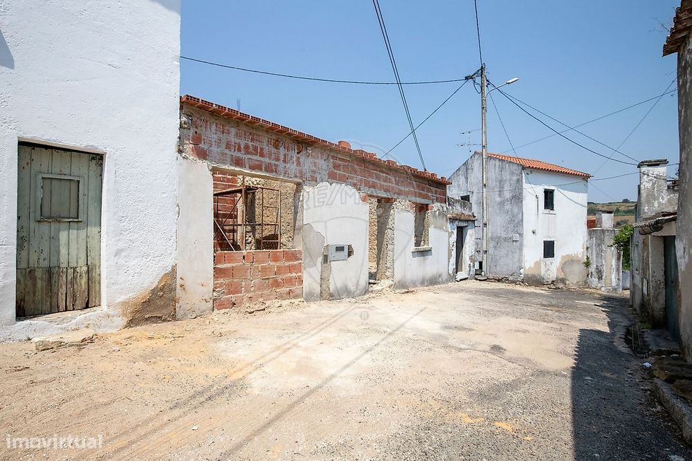 Moradia T2 para venda