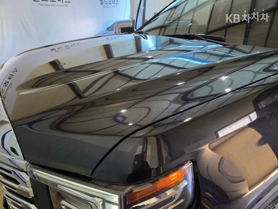 2023 GMC Sierra можна придбати на фонд або під УБД