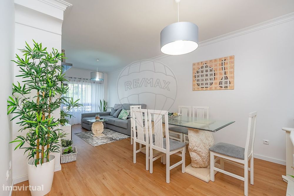 Apartamento T2 para venda — Pontinha E Famões, Lisboa