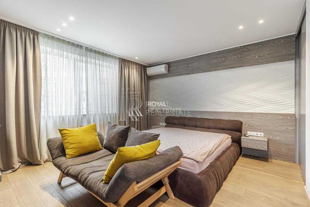 Продаж 3-х квартири ЖК Либідь Малевича, Центр