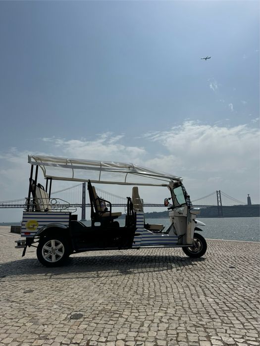 Tuk tuk tuk eletrico