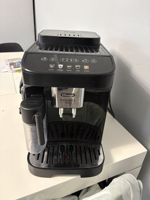 Ekspres do kawy DeLonghi Magnifica EVO – automatyczny
