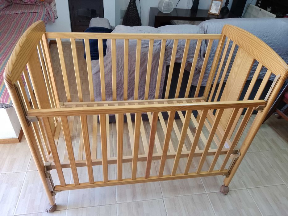 Berço para bebé ótimo estado