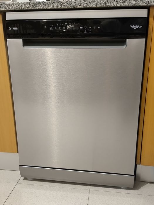 Máquina de lavar louça