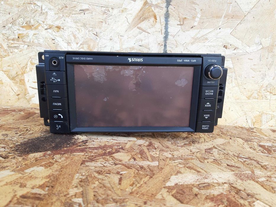 Radio Chrysler Grand Voyager Dodge Grand Caravan 08-10r