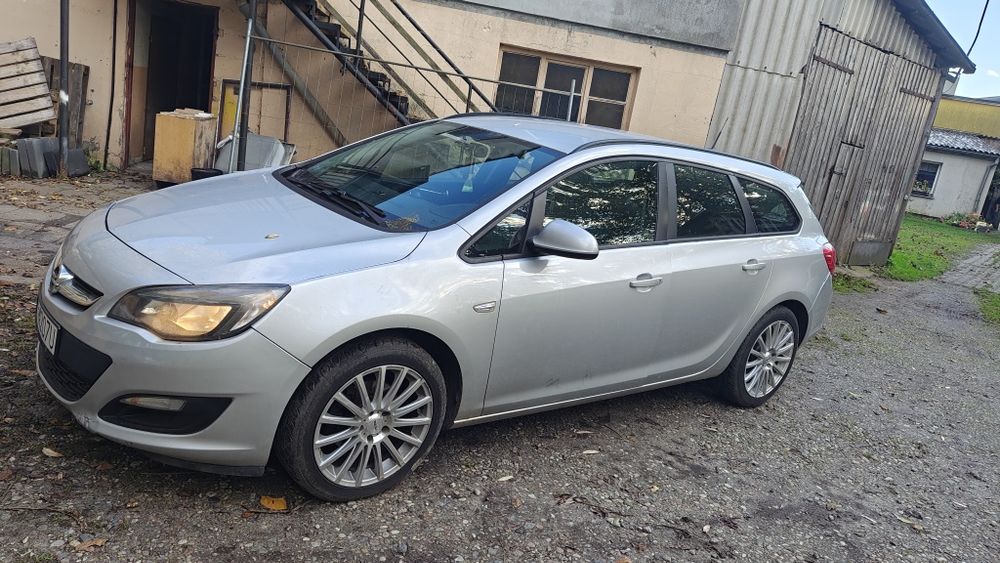 Opel Astra J 1.7 CDTI