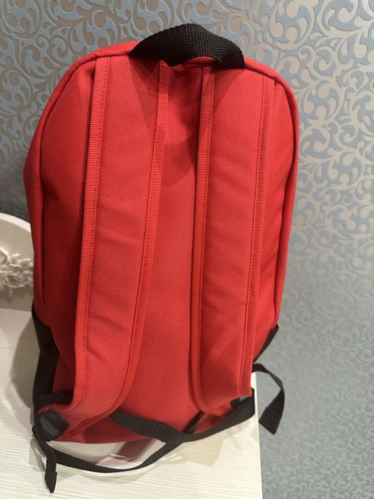 Рюкзак Adidas чорвоно-чорний 27,5 л