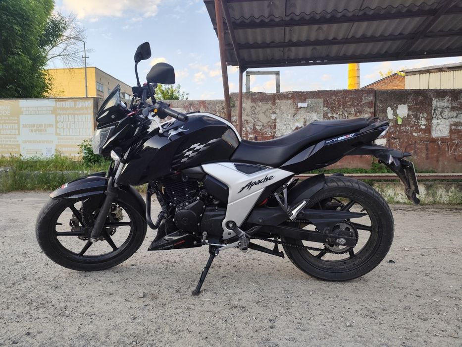 TVS Apache RTR 160 4V FI (Индия)