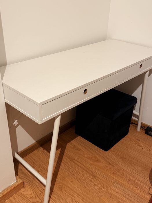 Mesa secretária stenvad