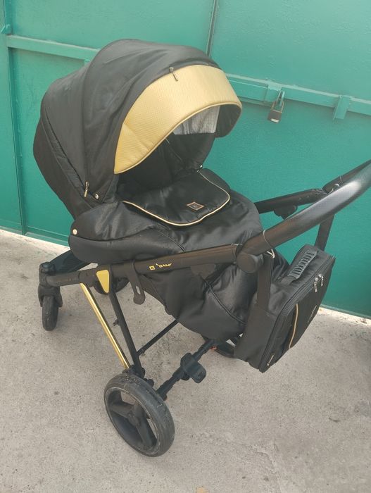Продам дитячу коляску 2в1 Adamex.