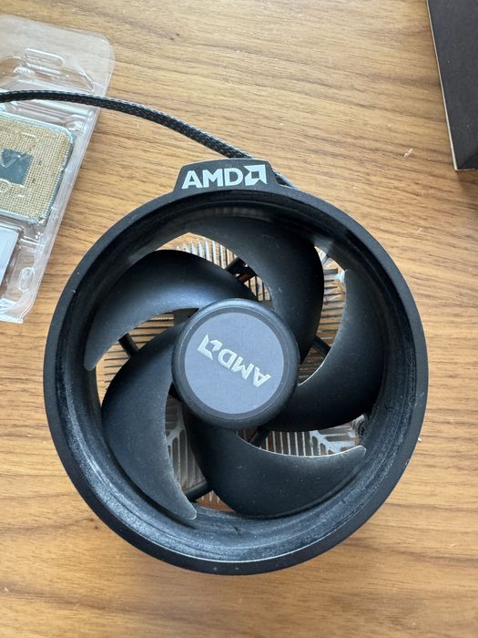 Procesor AMD RYZEN 5 2600