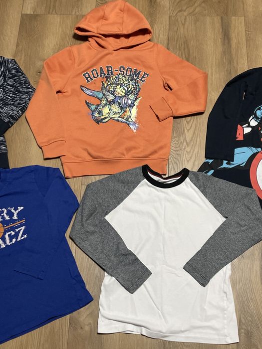 Zestaw bluza i bluzka 6 sztuk rozmiar 134