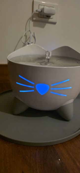 Fonte água para gatos
