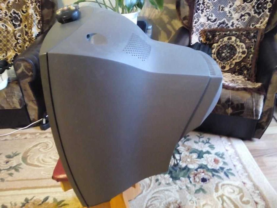 телевизор Philips