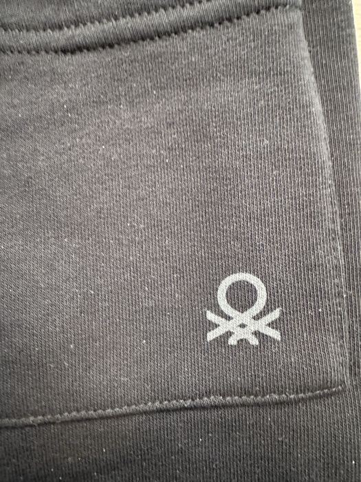 Штани Benetton.