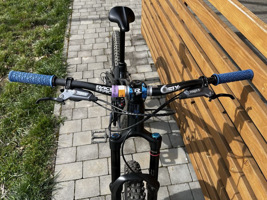 Trek Slash gen 6 roz M rockshox maven
