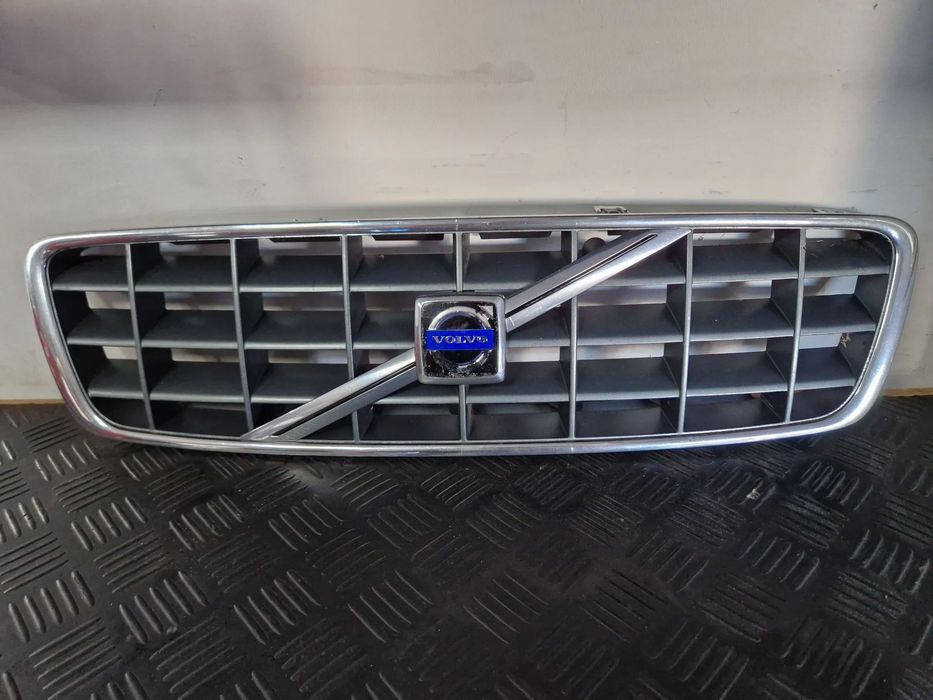 VOLVO XC70 I LIFT 04-07  GRILL ATRAPA CHŁODNICY ORYGINAŁ