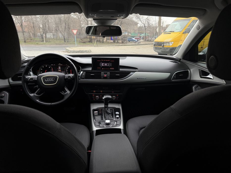 Audi a6 2011 2,8л бензин