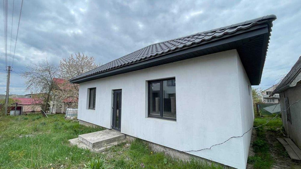 Продаж будинку масив Електроніка . Південно-Західний район міста.