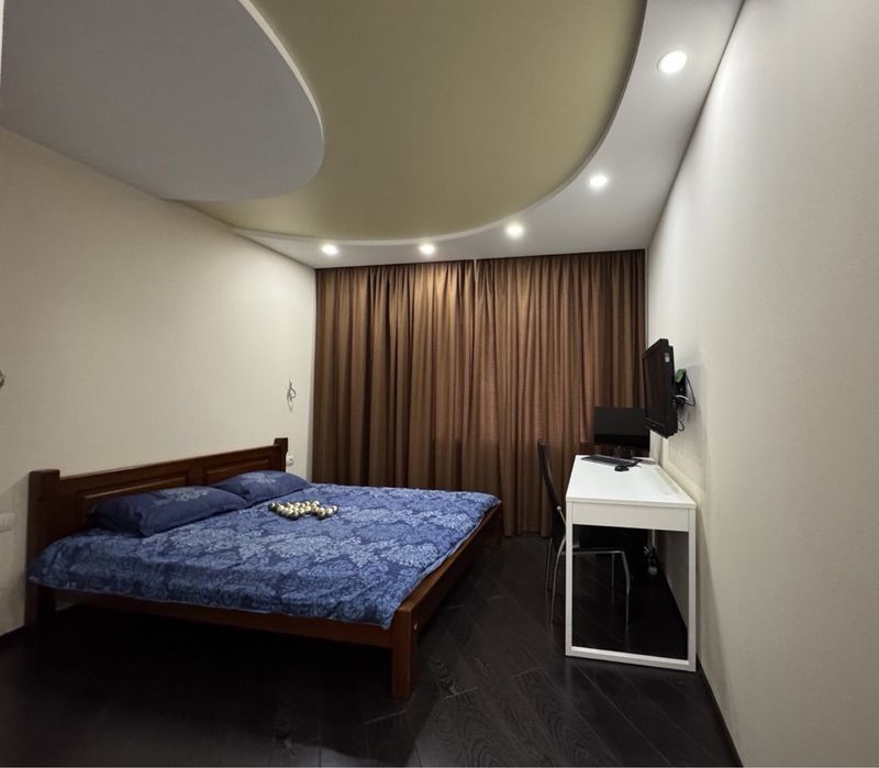 Продам 5 кімнатну квартиру. Лівий берег. Ремонт. Меблі. Техніка