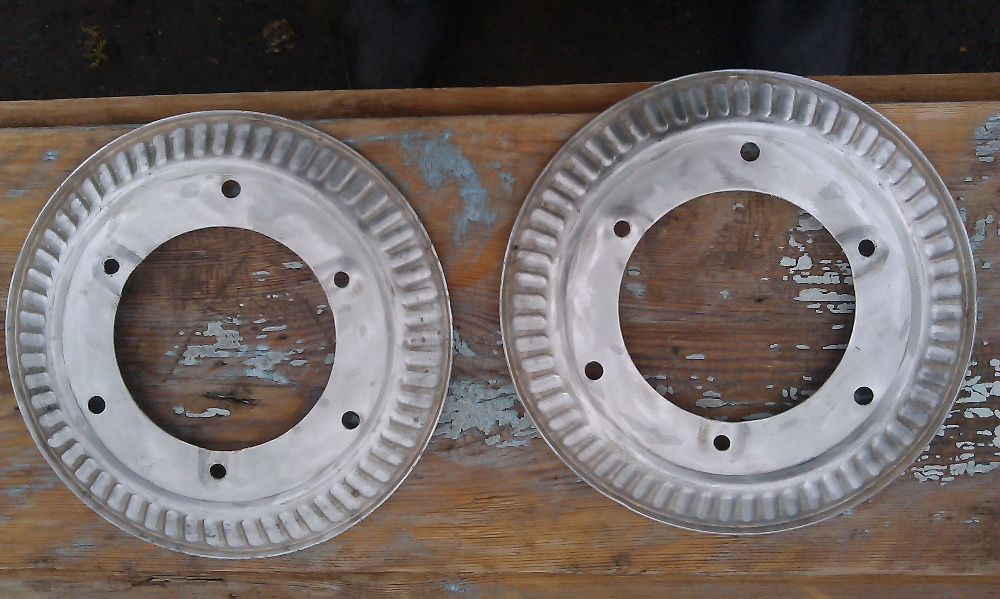 Облицовка задних фонарей ЗАЗ 966 , 968 есть и др.запч