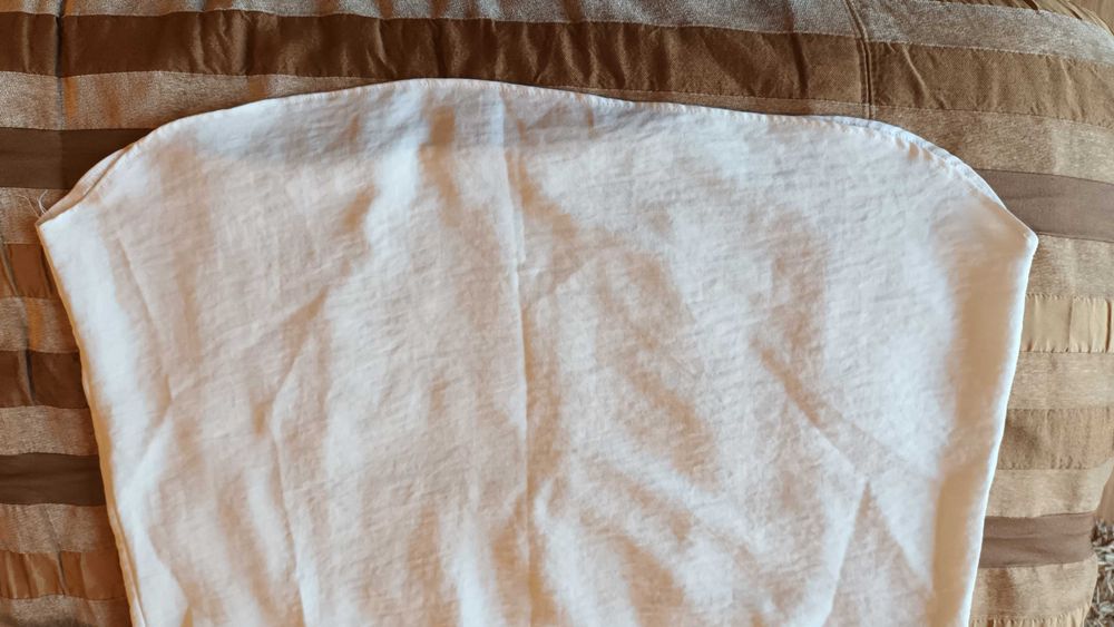Blusa de manga curta em branco