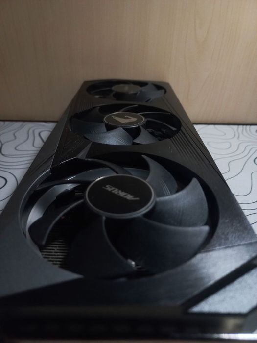 Gigabyte RTX 3060 12GB — Идеальное состояние, очень холодная!