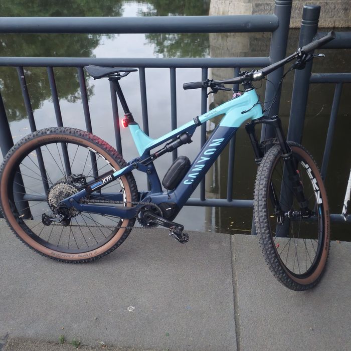 Canyon Neuron ON 8

Canyon