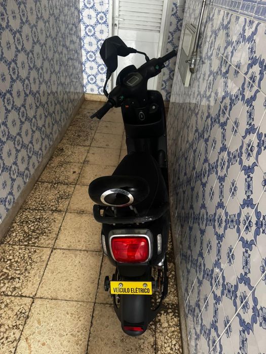 Mota eletrica usada com defeito