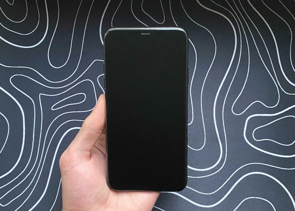 Превосходный iPhone 11 PRO - 256 гб - NEVERLOCK - 85% АКБ - SPACE GRAY