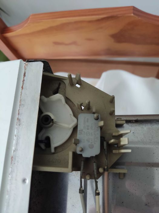 Microondas Whirlpool Avariado. Venda peças