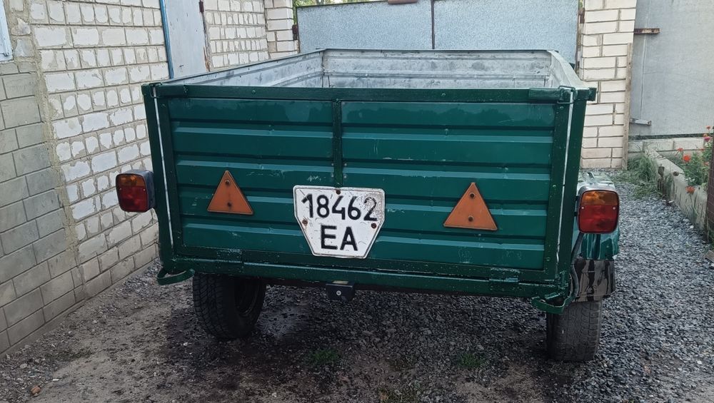 Продам прицеп  легковий