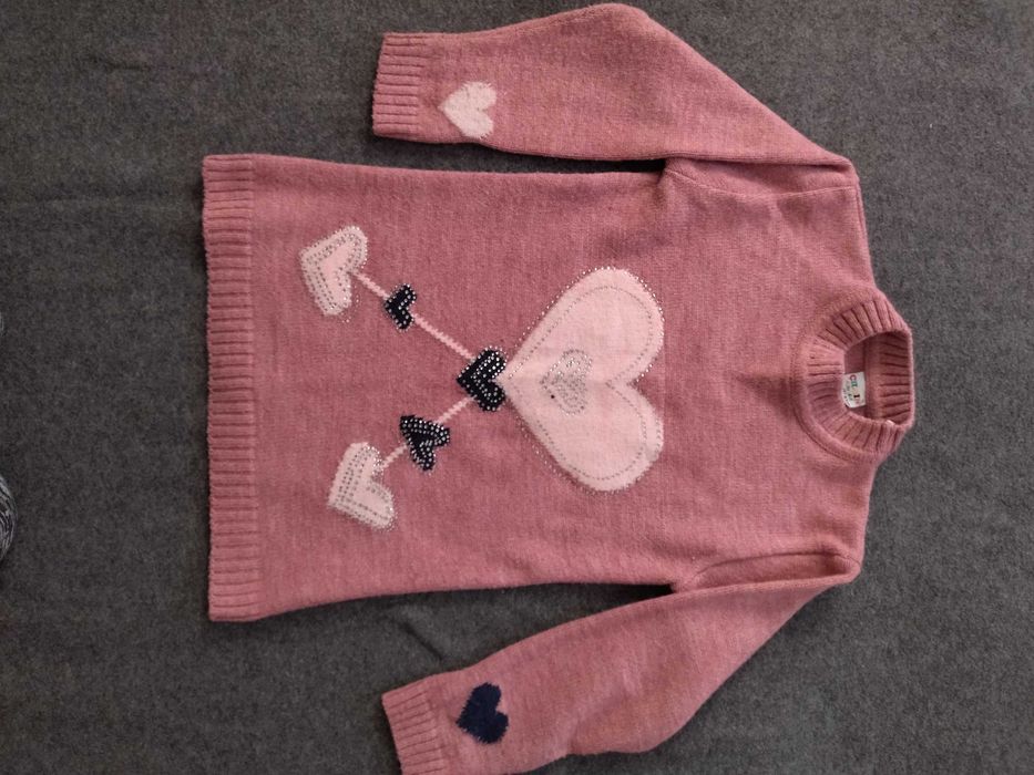 Светр для дівчинки 8-11 років