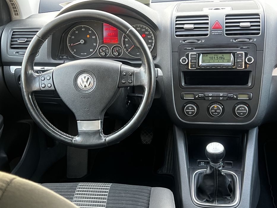 Volkswagen Golf 5