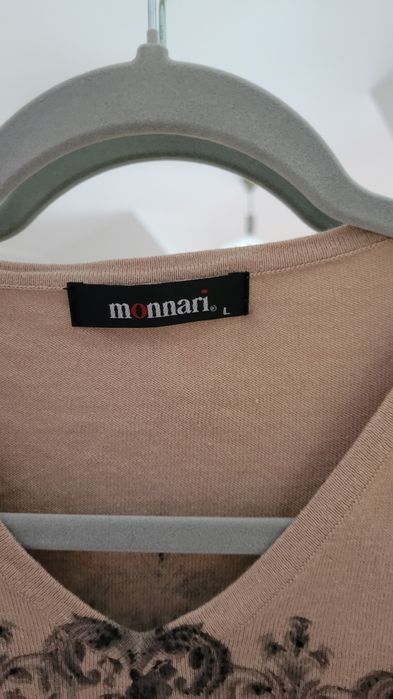 Cienki sweterek-bluzeczka Monnari