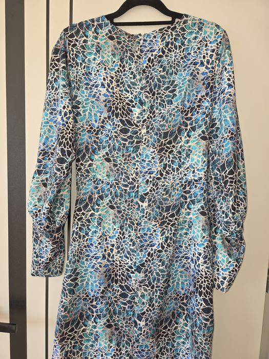 Elegancka sukienka