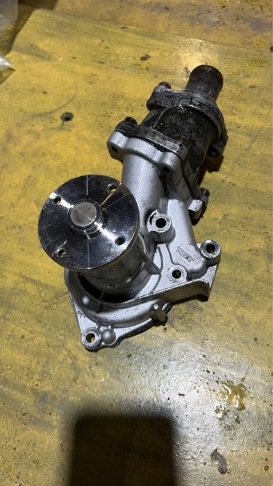 Помпа Митсубиси Л 200